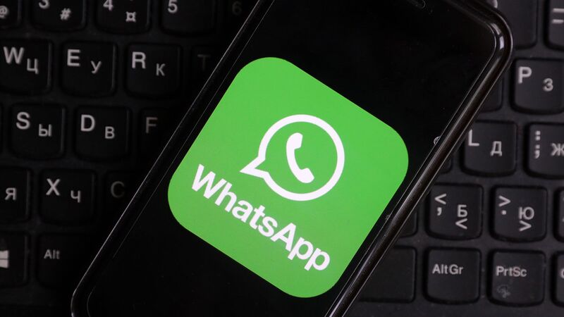  Cómo hackear WhatsApp sin código QR 