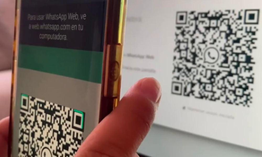 Entra al WhatsApp vía código QR