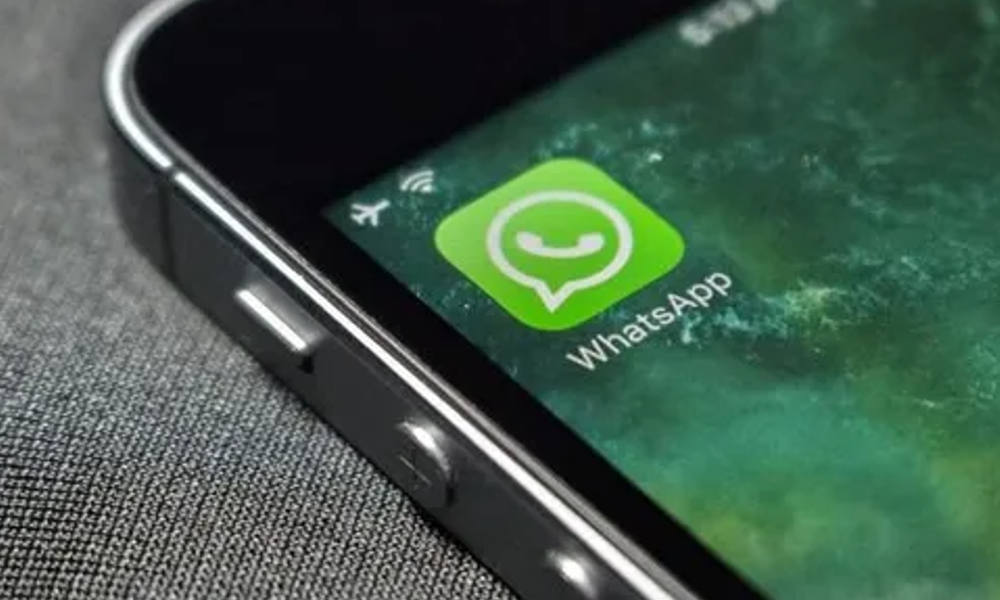 Entérate cómo puedes rastrear un celular por WhatsApp sin que se den cuenta