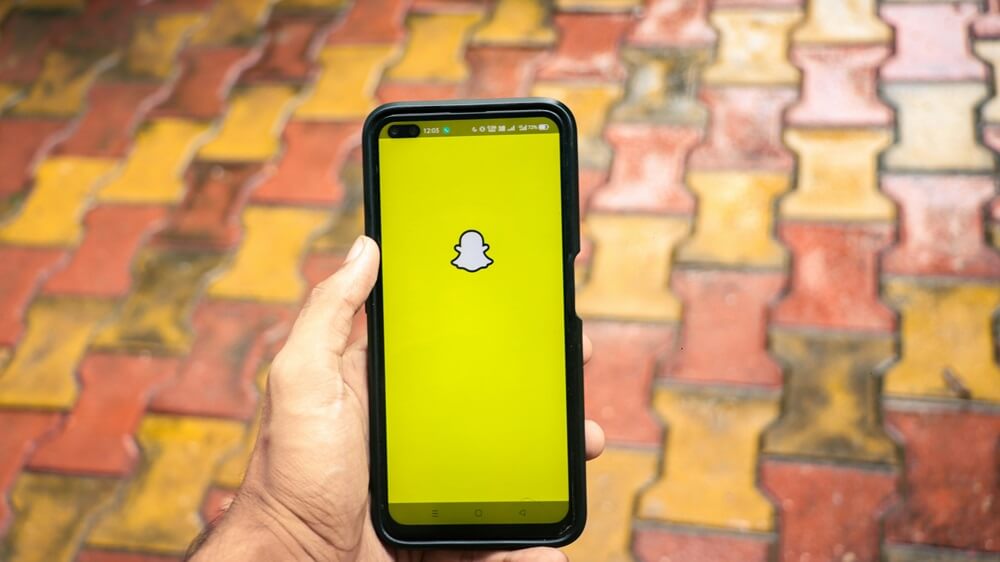 Does Snapchat Notify When You Screenshot a Story? Check The Answer Now!
