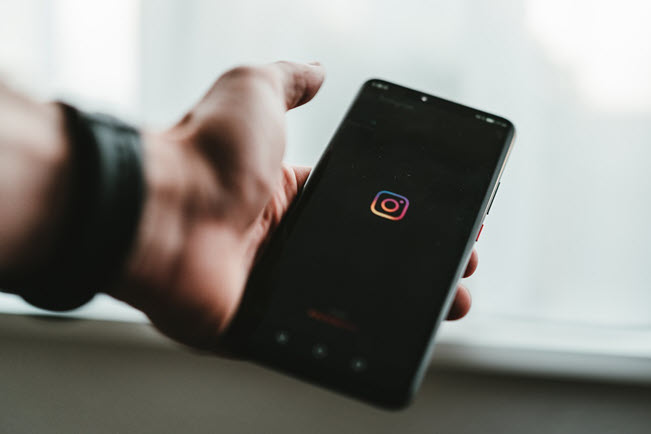 How to see deleted messages on Instagram in 2023