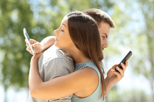 Couple Tracking Text Messages on Another Phone