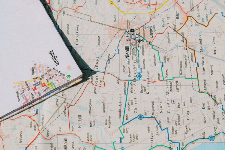 How to Track Someone's Location without Them Knowing Using GPS