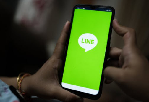 LINEをスパイ